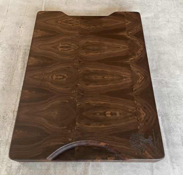 Walnut End Grain Chopping Board - Image 8