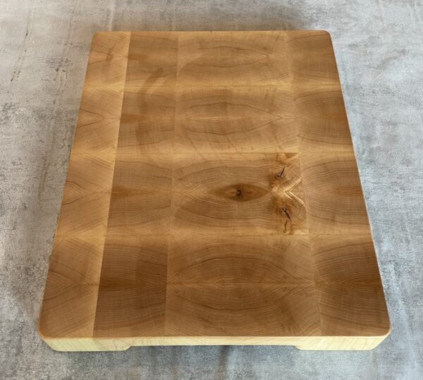 Maple End Grain Chopping Board - Image 3