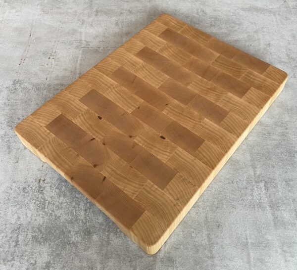 Maple End Grain Chopping Board - Image 5