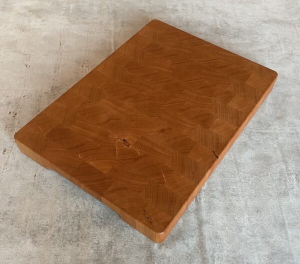 Cherry End Grain Chopping Board - Image 4