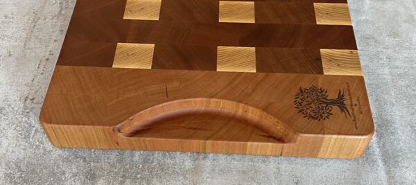 Cherry, Sapele And White Oak End Grain Chopping Board - Image 10