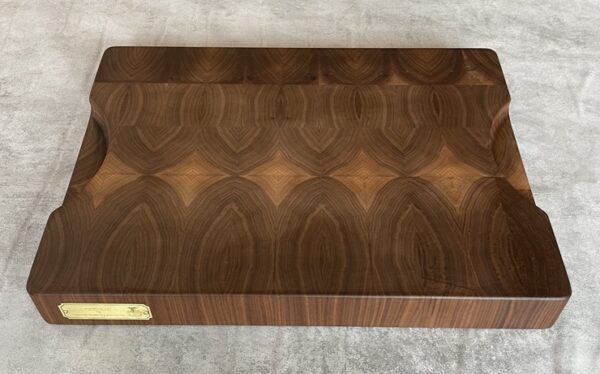 Walnut End Grain Butchers Block - Image 6